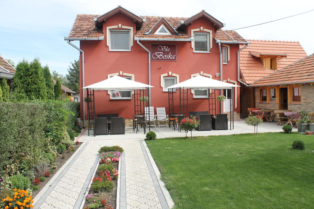 Vila Boska Palić מראה חיצוני תמונה