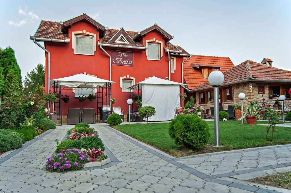 Vila Boska Palić מראה חיצוני תמונה